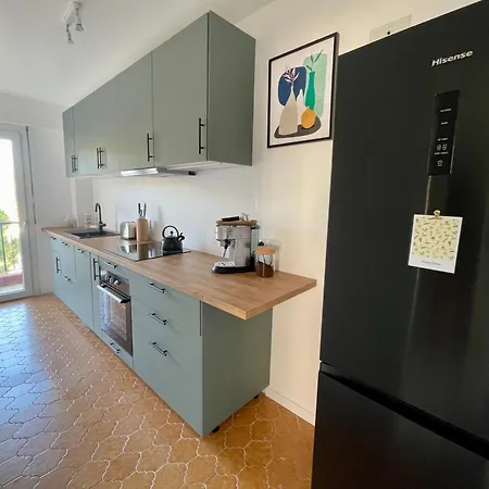 Bright With View Apartment